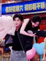 后面的人就这样演我嗑cp