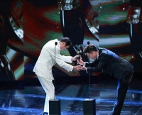 原来她是梁家辉妻子 ，曾勇闯黑帮救他，难怪丈夫晚年照样大红大