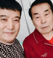 何庆魁喊话赵本山：你说有困难吱声，孙子留学得50万，但我决不能张嘴