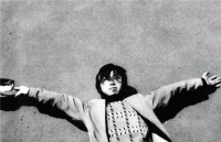 天才诗人15岁上北大，25岁自杀，死前写下一首诗，你可能还会背诵