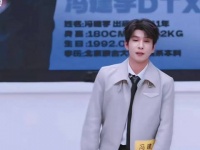 冯建宇长文回忆横店跑组经历，感恩无限超越班圆梦