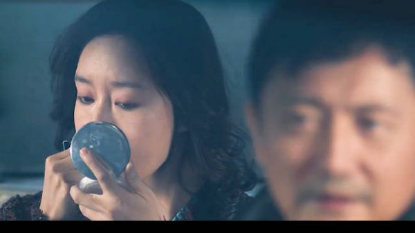 男司机忽然发现，女乘客竟是恶毒的“嫁死女”，逐渐起了杀心