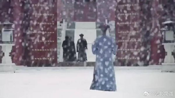 她的每三步一叩都在说我爱你