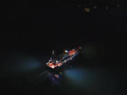 坊间流传他品行不端，我却持不同见解