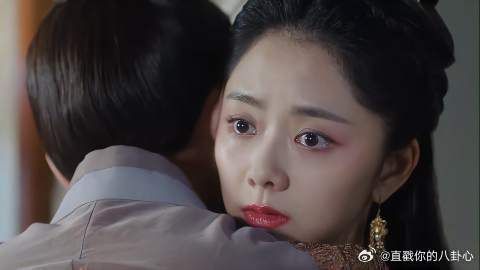 陆绎今夏带回府，深情告白，这深情眼太迷人了