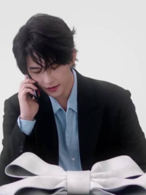 长发撕漫男又出现了，好久不见的风格啊