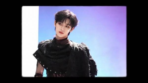 听导演说话时是酱紫 正式拍摄时完全是主人