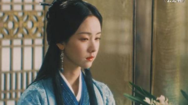 被困横店的那一年，陈都灵承包了我所有的白月光