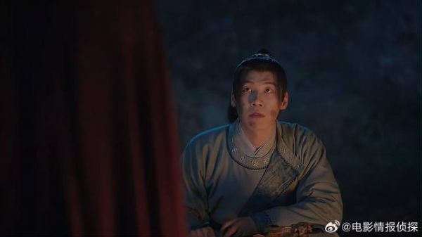 五少主与上官婧分离，结果没走偷偷跟着，结果被发现