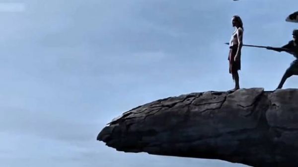 他是一只漂亮的龙，抓来一名人类女孩做新娘，却被女孩训成狗