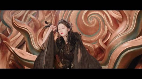 任嘉伦新剧角色战鬼余孽设定虐感十足