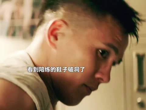 穷小伙为给兄弟报仇挑战拳王，最后竟成了国际拳王！