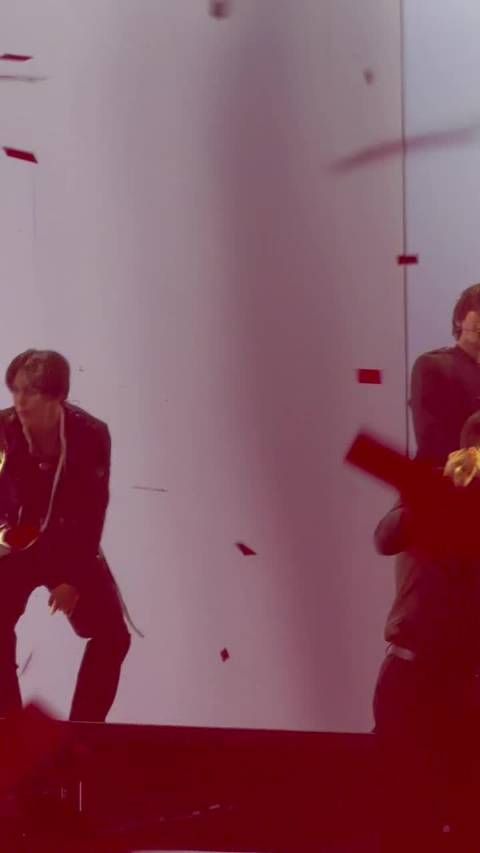 郑成灿WIEA舞台状态拉满，冷白皮零死角管理惊艳