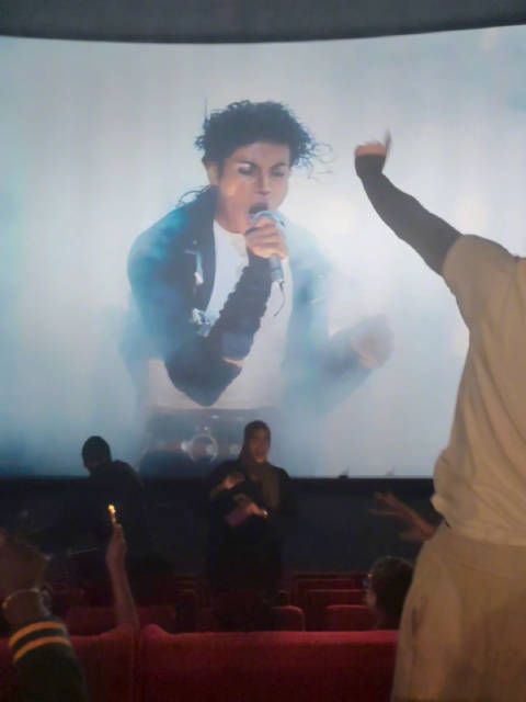 迈克尔杰克逊传记片首日票房破4000万，创北美纪录