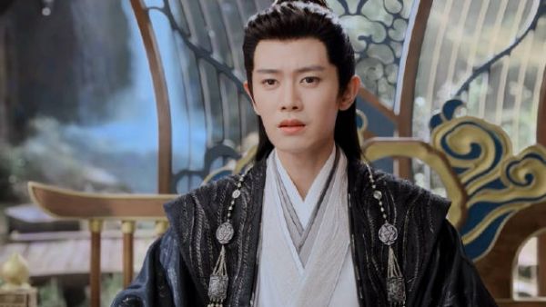 一本正经的脸净说些冒犯人的话