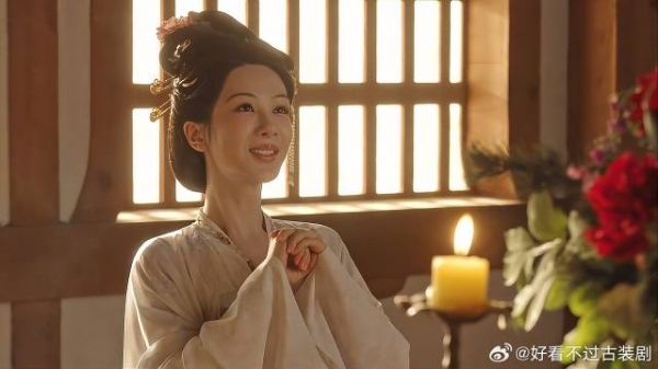 纨绔敲诈泼辣少妇，不料被人当场拆穿，差点押他去报官