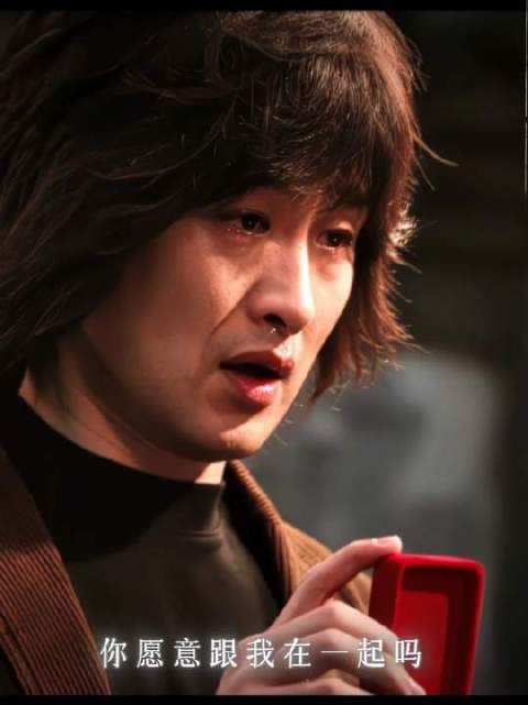 他们爱得热烈滚烫，奈何缘分薄如纸张