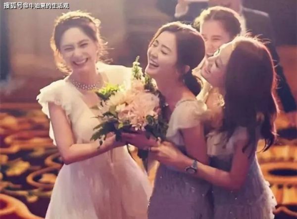 阿娇结婚了,其闺蜜阿sa也频传喜讯,希望她这次是真的找到真爱