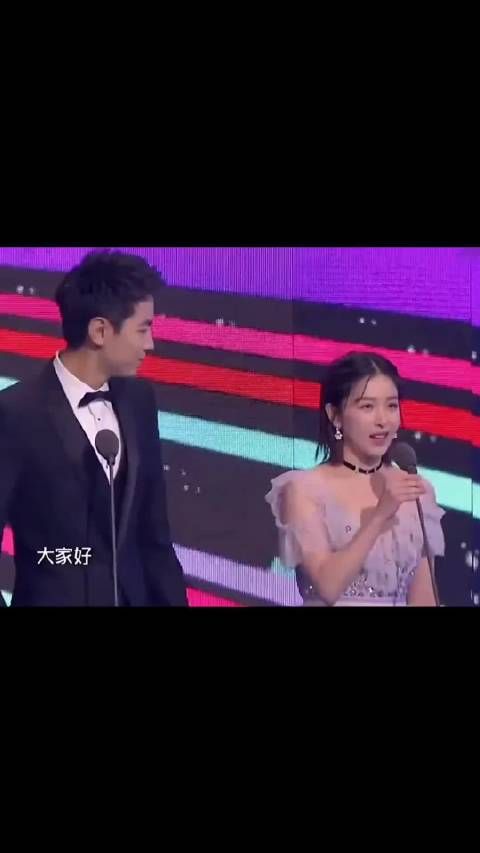 纪凌尘昔日美好形象今成荧幕傻子角色