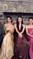 何穗 易梦玲 孙乐言秀场同框