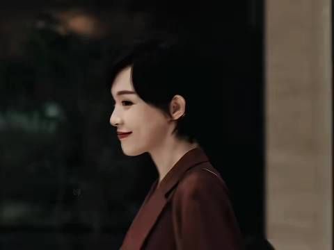 林展翘职场反击旧爱，领先一步握底牌