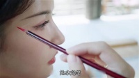 女人巧妙遮住公主自卑的伤疤