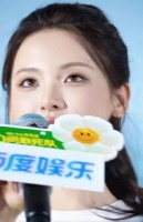 很难看到这种清晰度的视频流出，角度很刁钻了