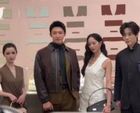 黄景瑜、魏哲鸣、张钧甯、哈尼克孜同框，男帅女美好养眼！