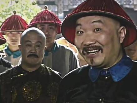 “将于世龙拒之府门之外”“八府巡按于世龙，在府外候命”