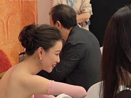 张一山女星缘佳，赵丽颖稳居实力派，谢娜真诚获内娱认可