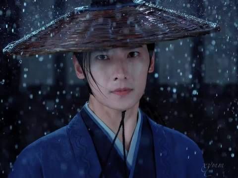 杨洋一天完成《雨霖铃》三天戏份,反派命名源自楚辞鬼神