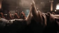 妈妈那个男人好像在飞