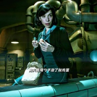 最后脖子上面的三道疤痕居然变成了鳃 水形物语
