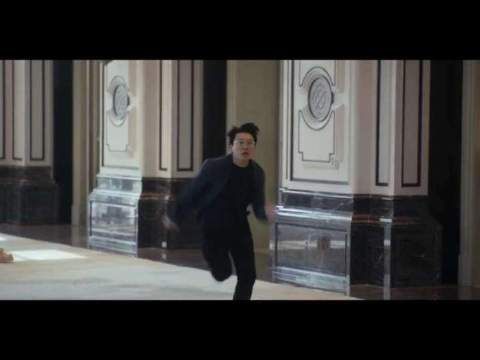 建仁，离开你谁还逗我笑啊 这两步跑的乱七八糟哈哈