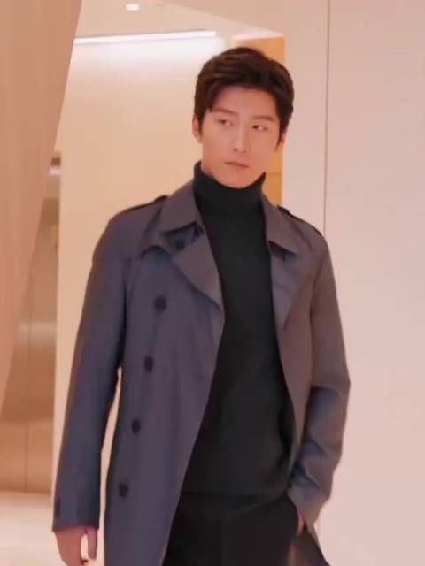 娥有自己的专属站哥，刘红兵根本是在演我追星！不仅要出图，应援更是要到位