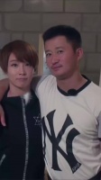 吴京称谢楠为楠哥自曝婚前无恋爱史