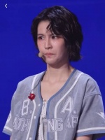 浪姐投票梦回超女，沛慈展现努力拉票