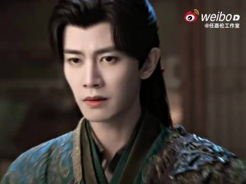 任嘉伦新剧饰演战鬼后裔陆千乔，面临变身生死劫