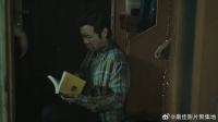 父亲熏陶儿子，给儿子买书看，怎料儿子连包装都没拆！