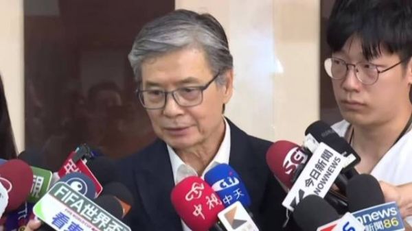 金溥聪接受记者采访，再次否认没有收到过马大姐的简讯