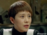假如老公去初恋开的公司上班一月4万，你让不让？
