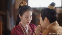 老十对上官婧不尊重 五少主霸气护妻，结果没打过！