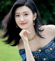 景甜又爆“大瓜”，疑似筹钱还富豪男友，难怪富豪“狗急跳墙”
