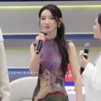 张月唐艺昕抢代斯,代斯腿抖拘谨做决定