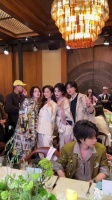 周洁琼、刘诗诗、孔雪儿、陆柯燃晚宴同框合照，诗诗姐嘟嘟嘴好美萌啊