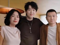 王楚钦母亲给未来儿媳立三条硬要求：不看长相，只要性格温和懂换位
