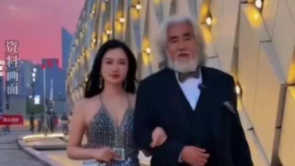 张纪中被曝婚内出轨杜星霖，偷偷转移千万资产