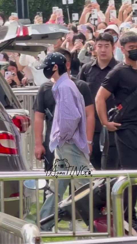 时代少年团hi6路透 哥几个私服上班好像走秀啊，一整个帅晕我