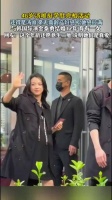 46岁汤唯二胎了！挺孕肚参加活动毫无高龄产妇疲惫感！还是那么有气质