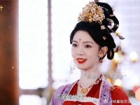 因为同母异父，妹妹什么都跟哥哥争，只是想让他多在意自己罢了